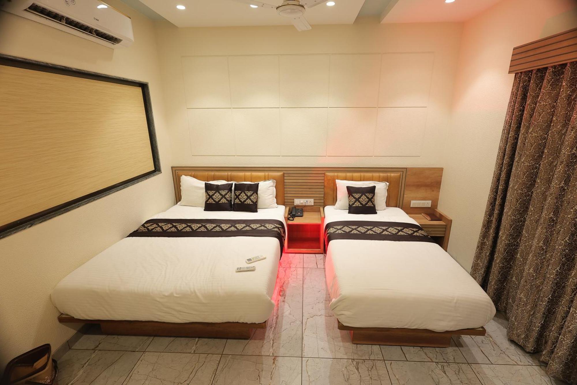 Hotel Horizon & Restaurant สุรัต ภายนอก รูปภาพ